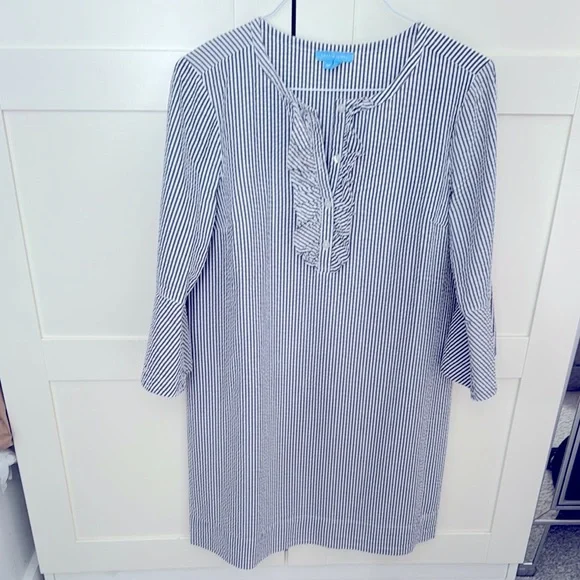 Draper James Seersucker Blue and White Shift Dress w/ 3/4 bell sleeves - Picture 3 of 9